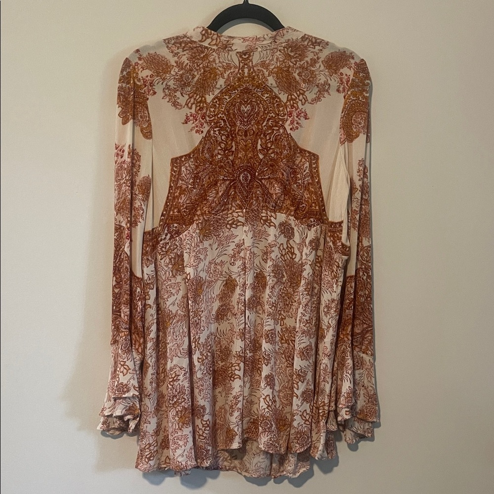 Free People Floral Patterned Bell Sleeve Women's Top